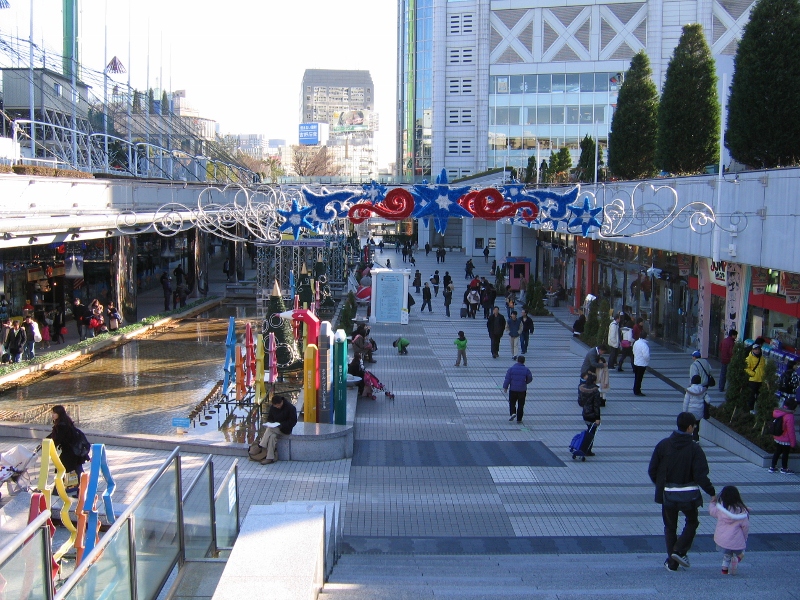 東京ドームシティはちょっとした散歩コース Vacation Tokyo 東京観光 ショッピング