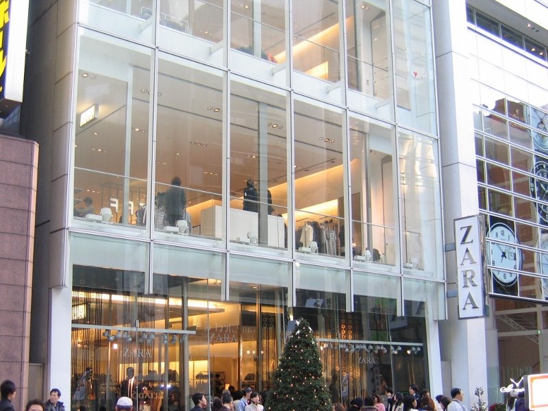 ファストファッション H M Zara Uniqlo Vacation Tokyo 東京観光 ショッピング